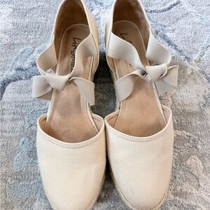 Life Stride Women's Cream Espadrille Flats